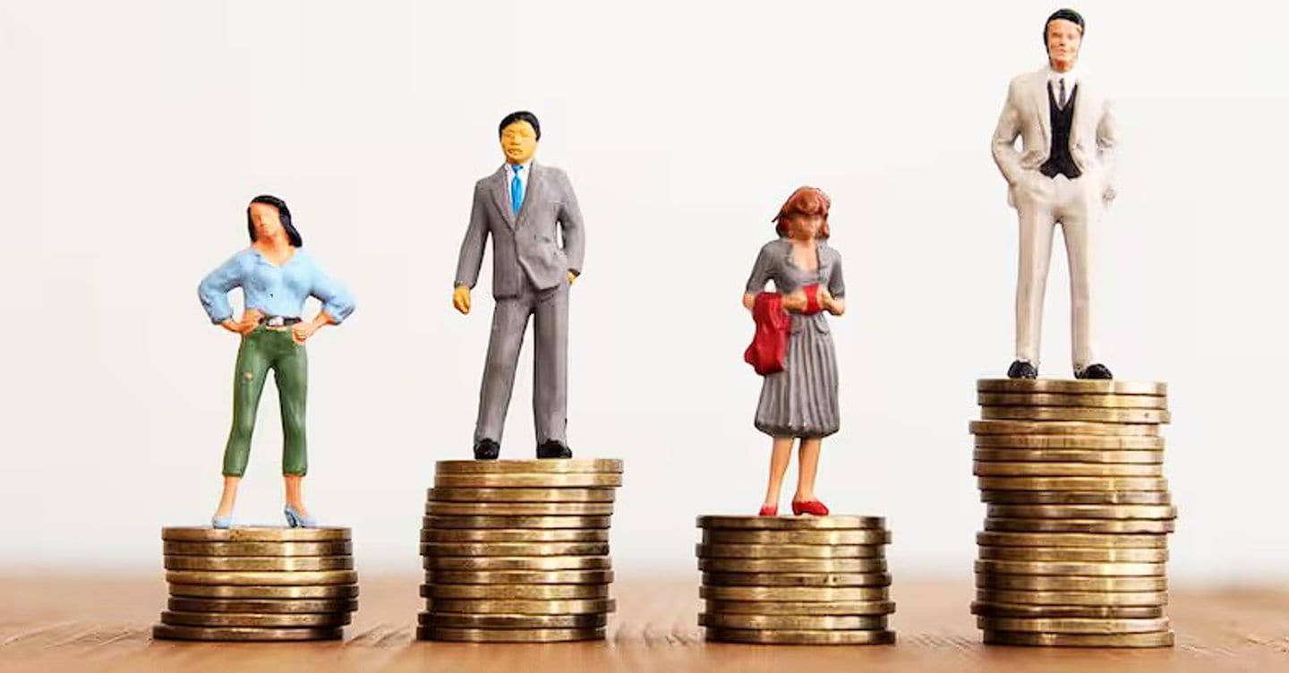 Cresce l’indipendenza economica delle donne, ma sugli investimenti decide l’uomo